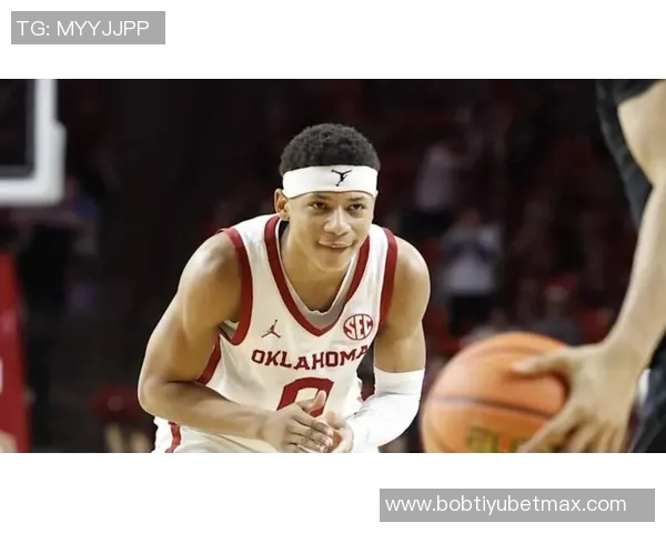 19岁35天费尔斯生涯得分突破200成为NBA历史最年轻控卫纪录保持者 19岁35天费尔斯生涯得分突破200成为NBA历史最年轻控卫纪录保持者