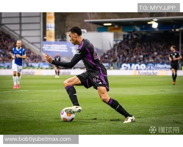 穆西亚拉积极恢复训练计划12月重返赛场状态